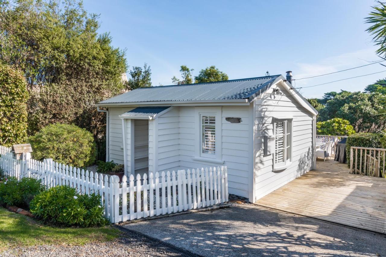 Kowhai Cottage & Studio Raglan Bagian luar foto