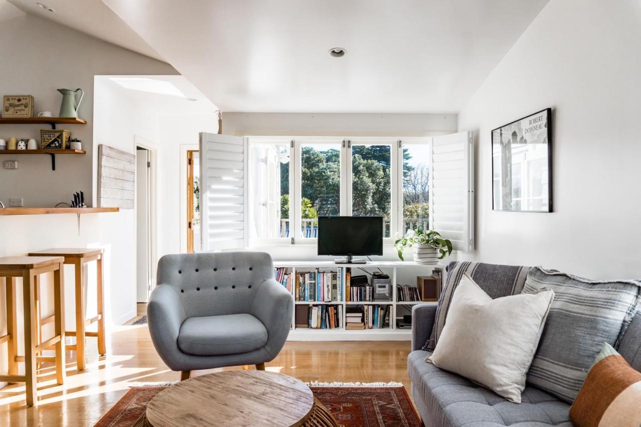 Kowhai Cottage & Studio Raglan Bagian luar foto
