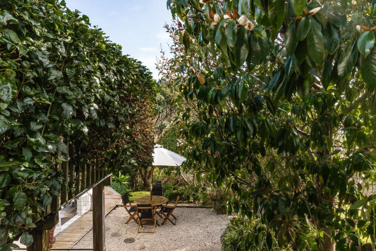 Kowhai Cottage & Studio Raglan Bagian luar foto