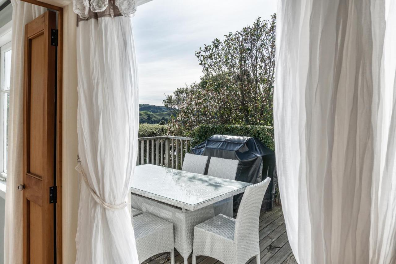Kowhai Cottage & Studio Raglan Bagian luar foto